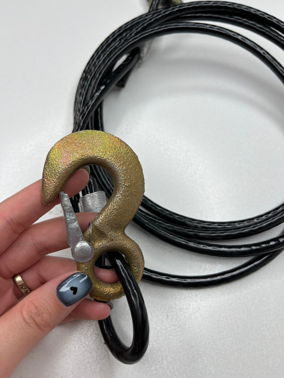 بکسل بند سیمی قلاب دار نمای نزدیک