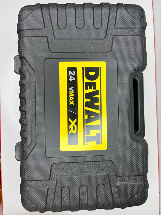 پمپ فندکی دیوالت دو سیلندر نمای کامل