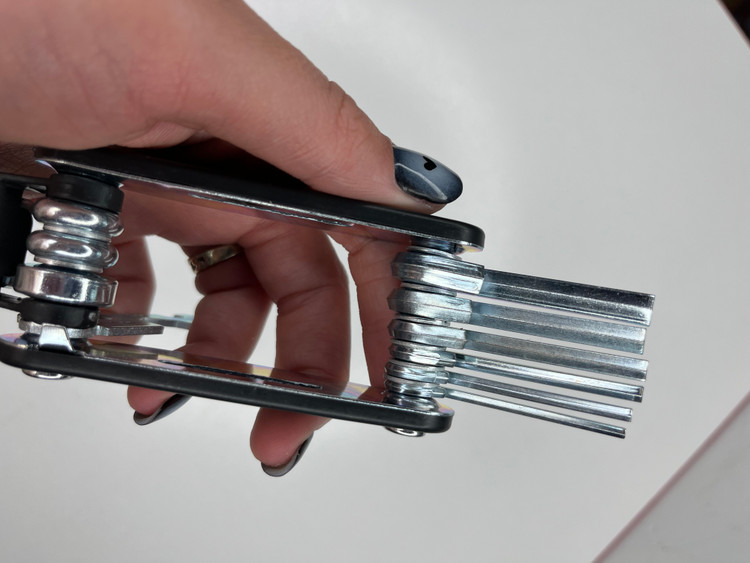 آچار آلن ۱۵ کاره نمای نزدیک