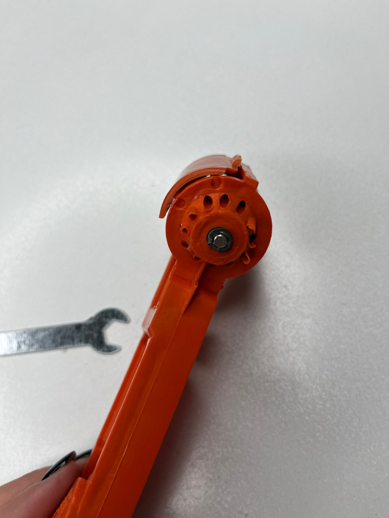 مته تیز کن دریلی irwin از نمای بغل