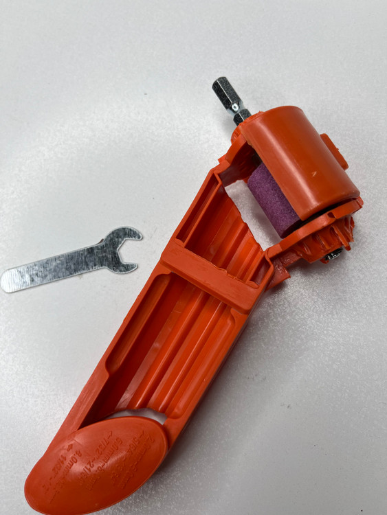 مته تیز کن دریلی irwin نمای بالا